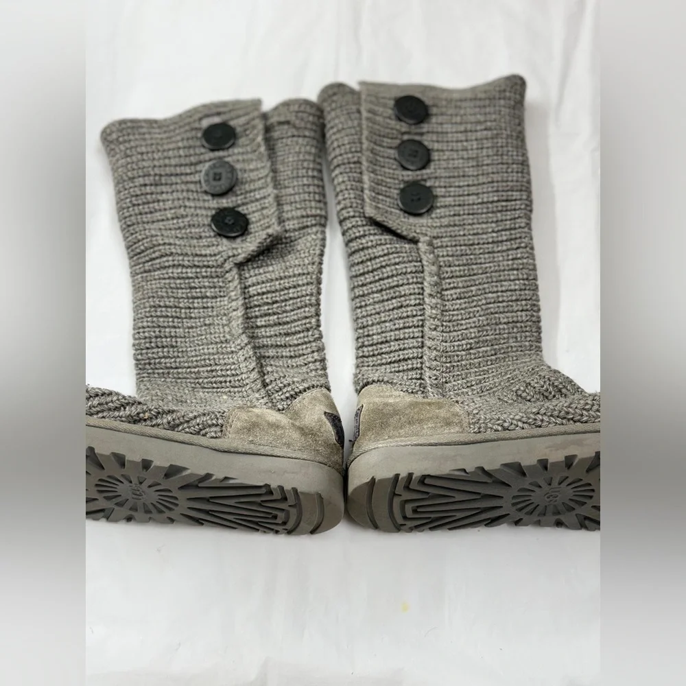 UGG Women's Classic Cardy Gray Winter Button‎ Tall Boots Size 7